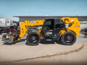 Forklifts - Industrial and All Terrain Lifts