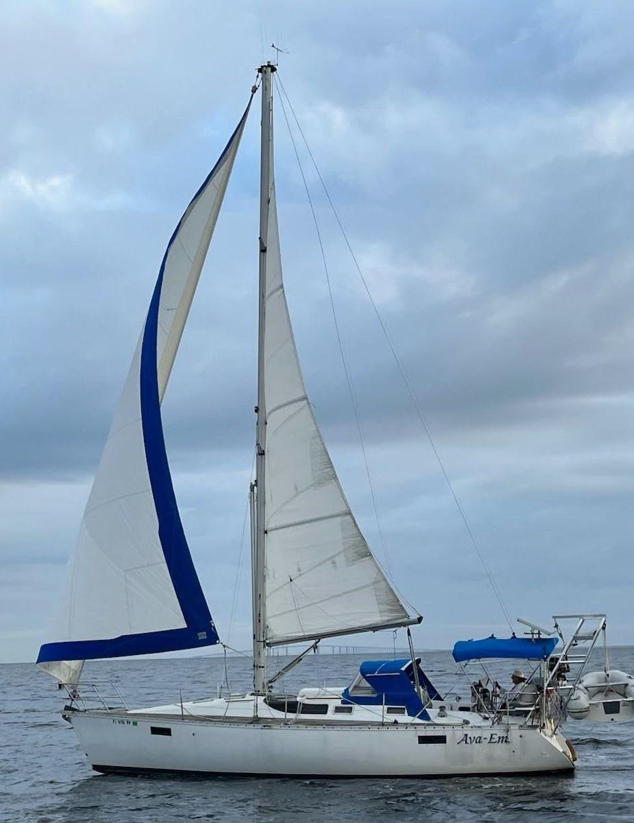 1988 Beneteau 350 Oceanis | 35ft