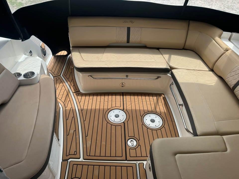 2017 Sea Ray Sundancer 350 Coupe | 35ft - Image 8
