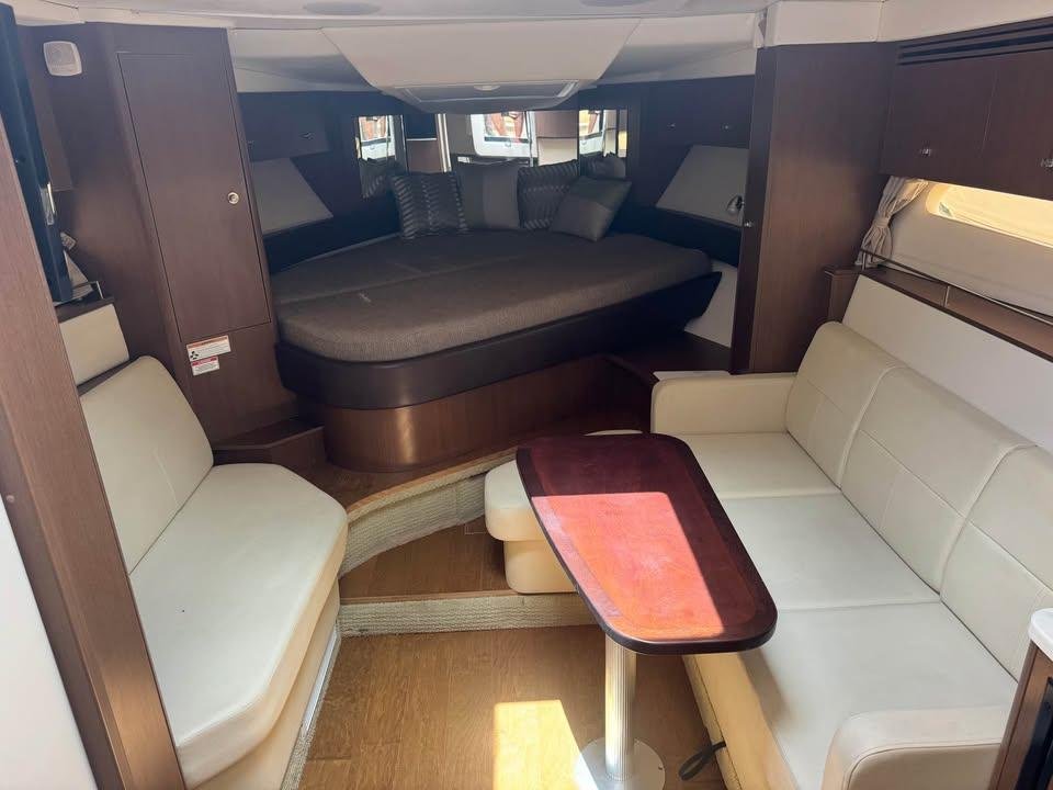 2017 Sea Ray Sundancer 350 Coupe | 35ft - Image 15