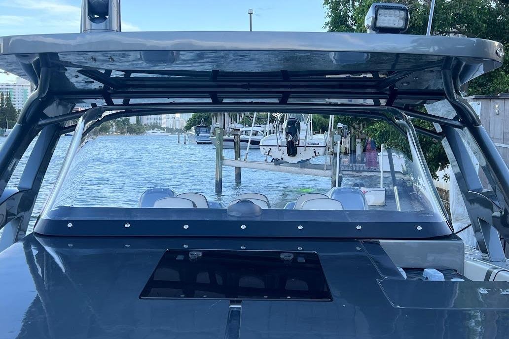 2019 Midnight Express 43 Open | 43ft - Image 10