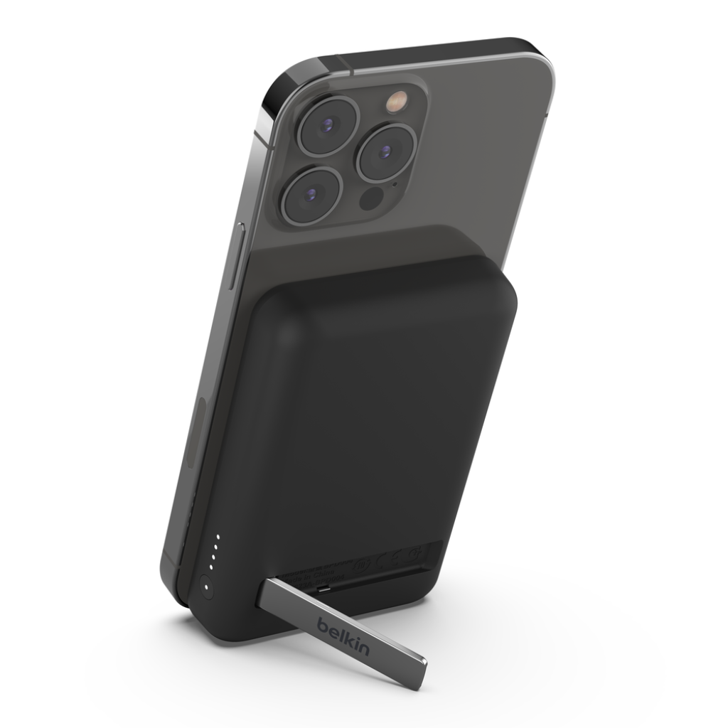 Belkin BoostCharge Magnetic Wireless Power Bank 5K + Stand - Black | Portable MagSafe Charger