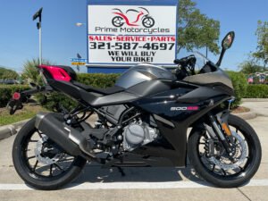 2025 CFMOTO 300SS