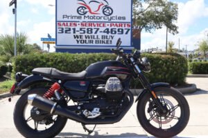 2024 Moto Guzzi V7 Stone