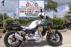 2024 Moto Guzzi V100 Mandello S