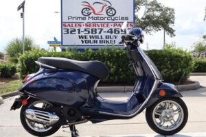 2025 Vespa Primavera 150 TECH