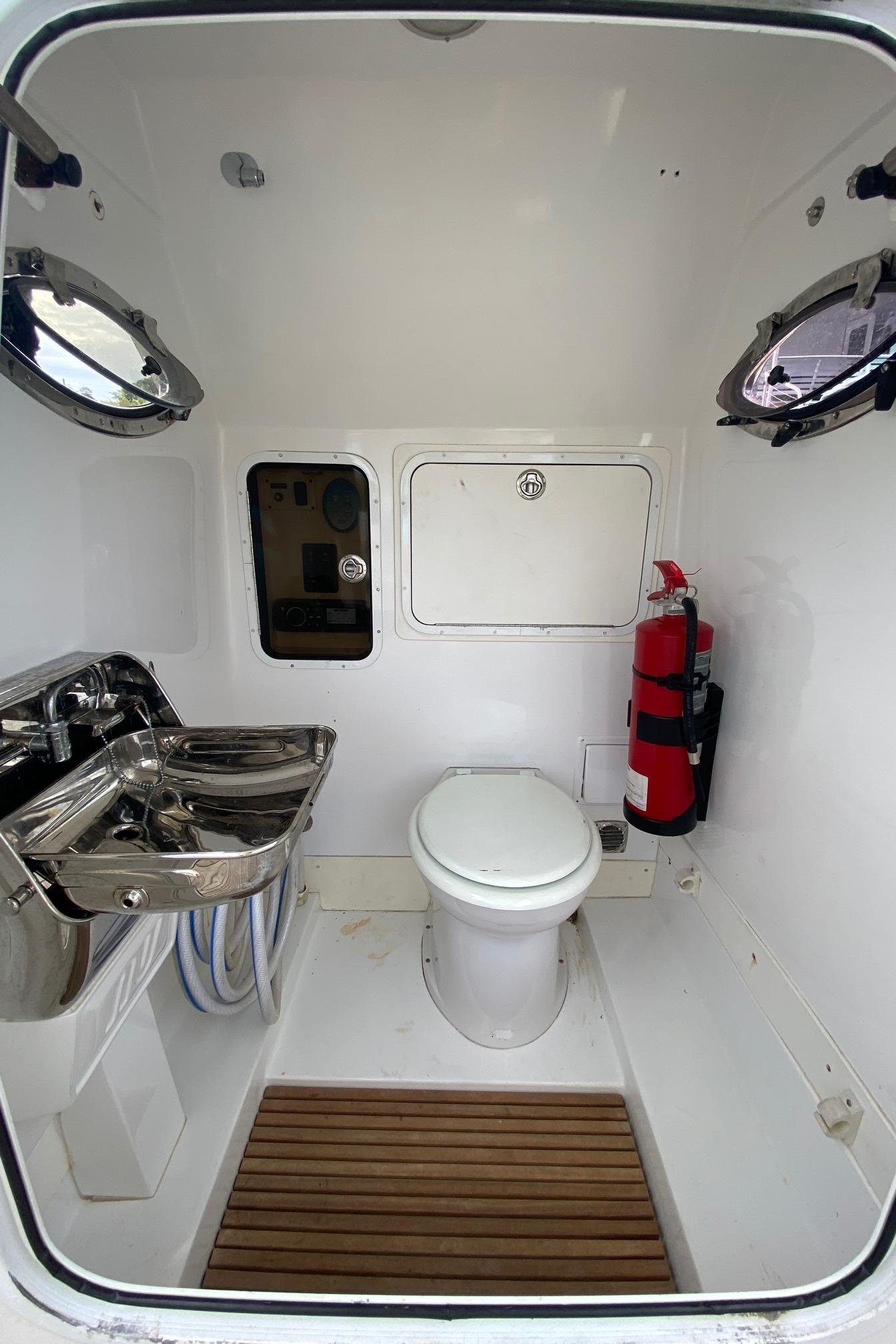 2012 Novurania Chase 38 | 38ft - Image 32