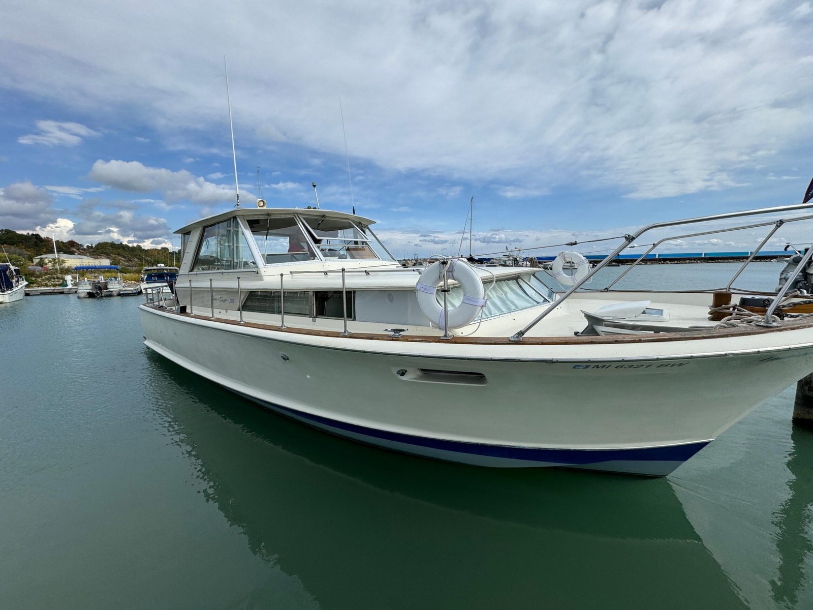 1969 Chris-Craft Commander | 38ft - Image 5