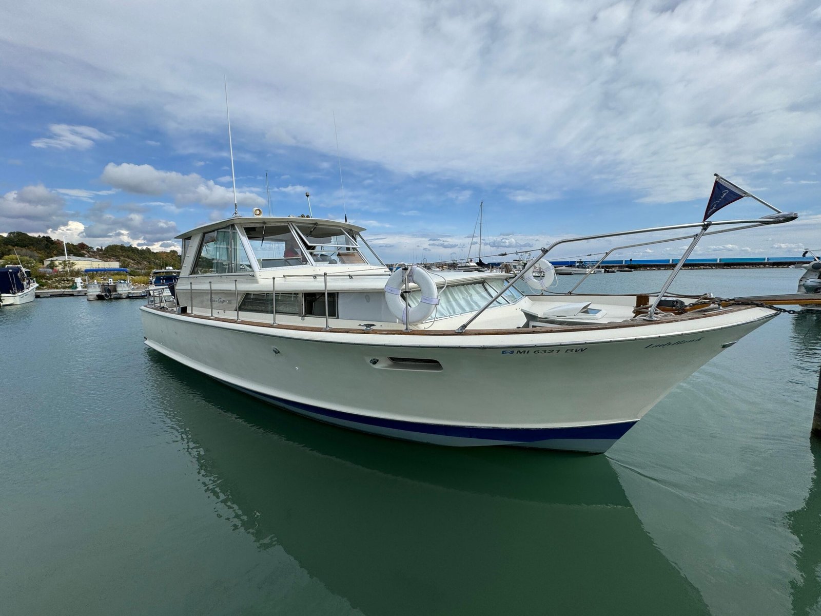 1969 Chris-Craft Commander | 38ft - Image 4