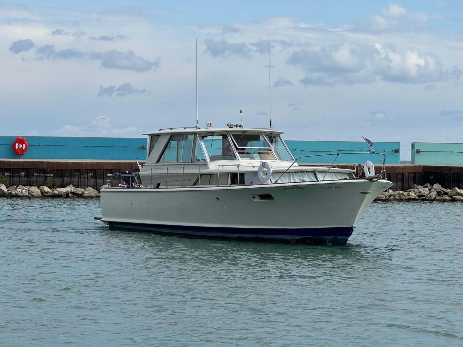1969 Chris-Craft Commander | 38ft - Image 16