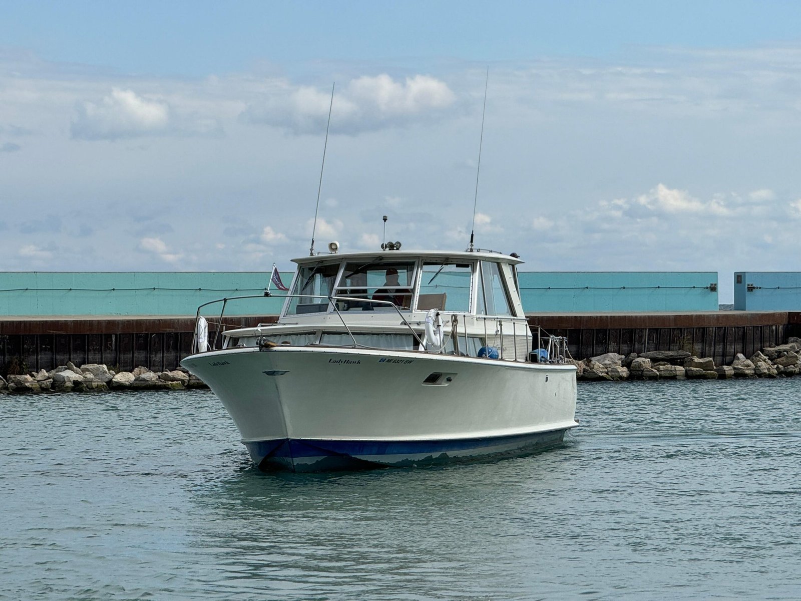 1969 Chris-Craft Commander | 38ft - Image 32