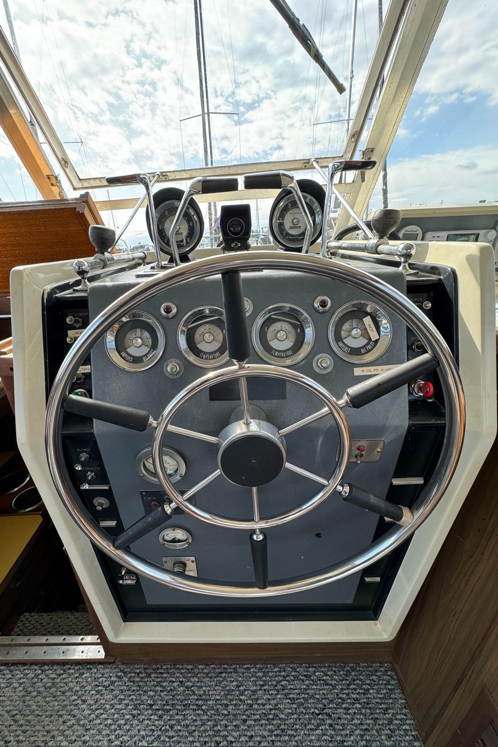1969 Chris-Craft Commander | 38ft - Image 50