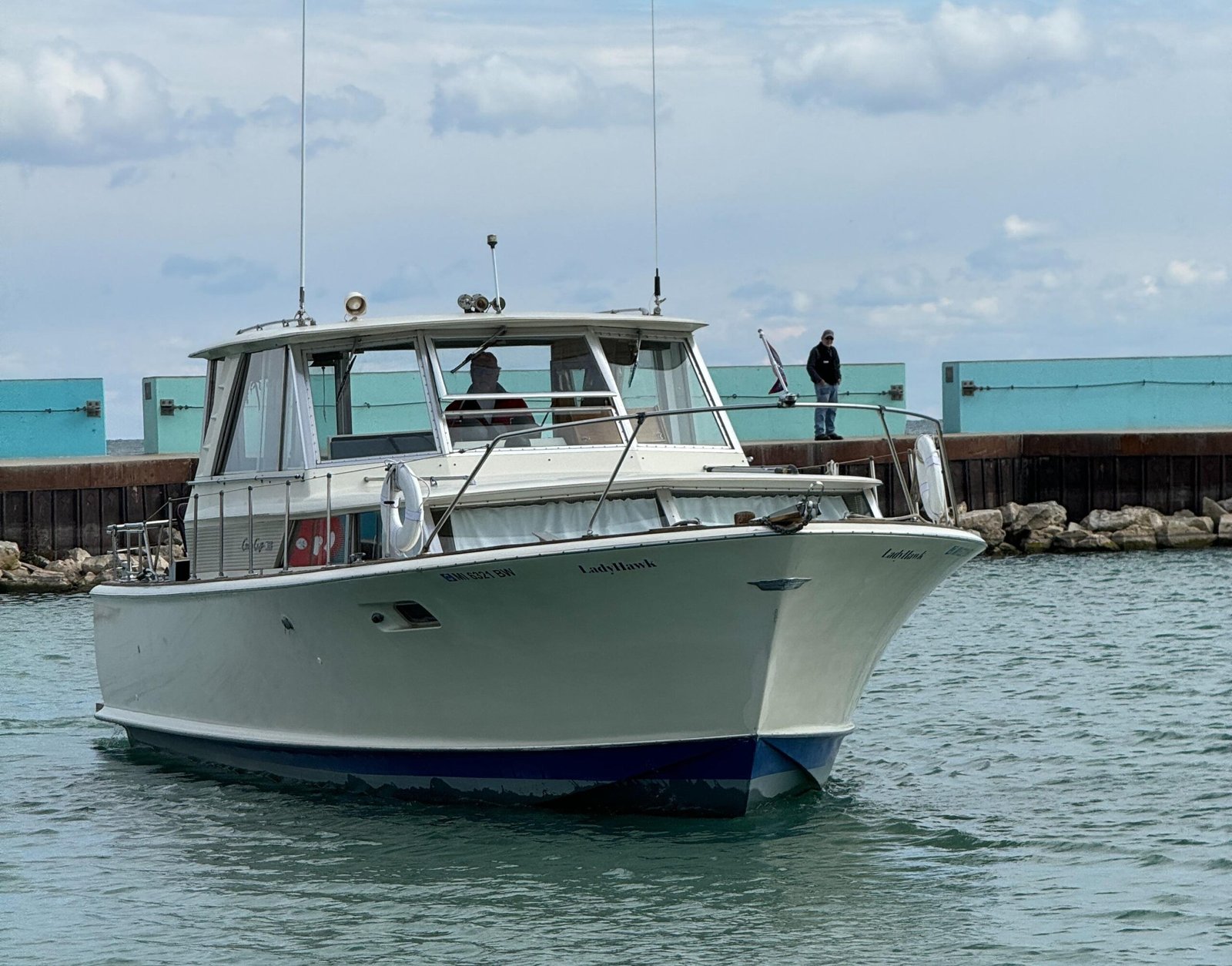 1969 Chris-Craft Commander | 38ft - Image 35
