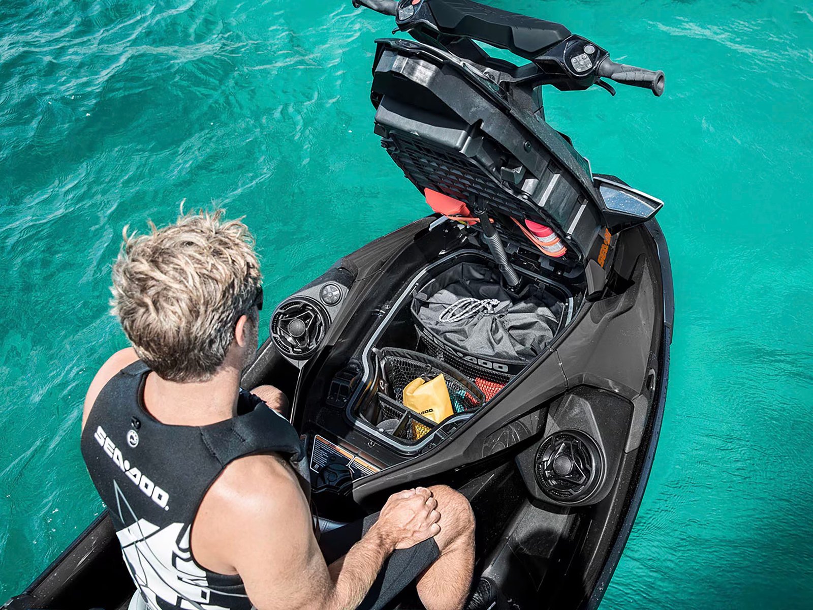 2025 Sea-Doo GTX 230 + Tech Package, audio, iDF, iBR - Image 6