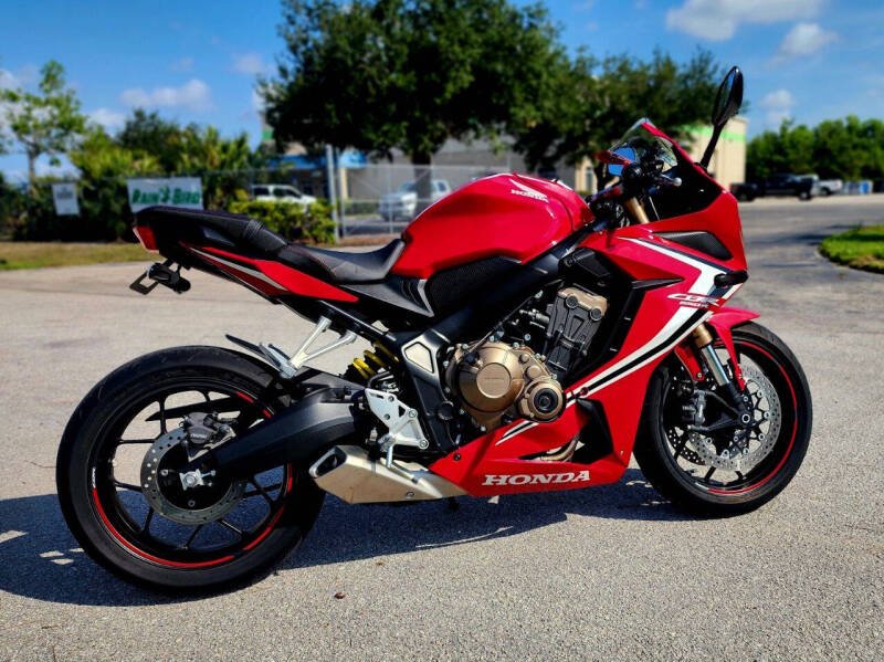 2019 Honda CBR650R - Image 5