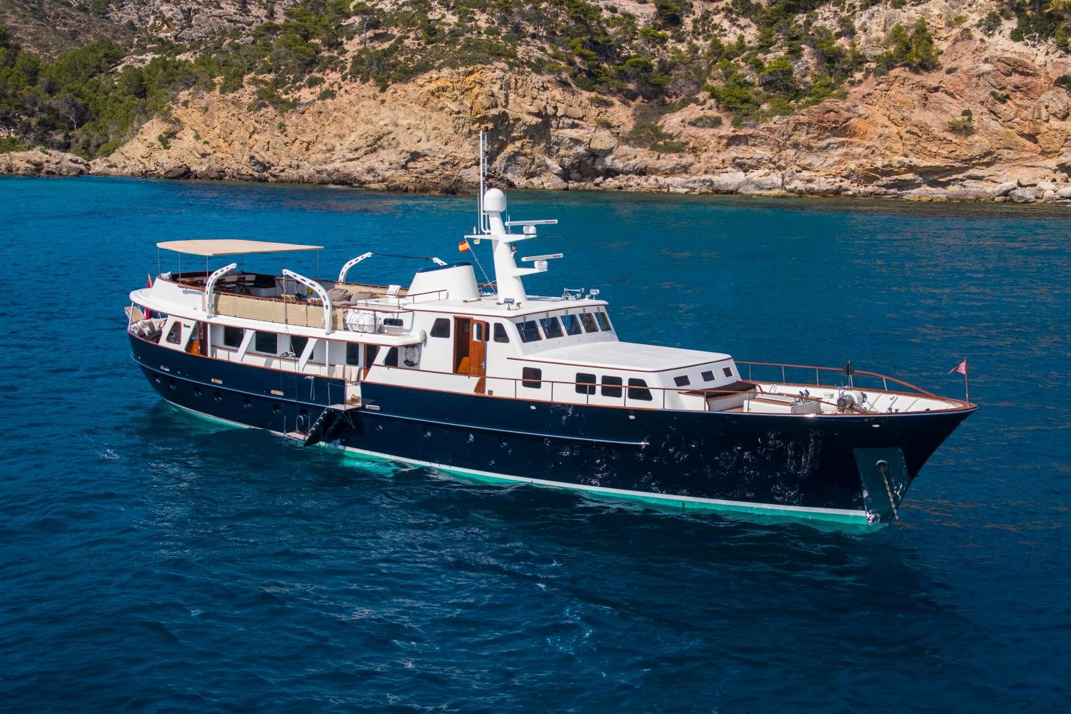 Feadship Classic Motor Yacht 1963 "SANTA MARIA"