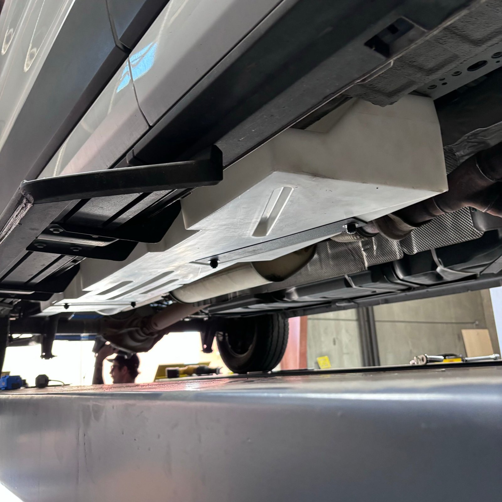 20 Gallon Passenger Side Undercarriage Fresh/Grey Water Tank for 2015-2025 Ford Transit 148" & 148" EXT - Image 8