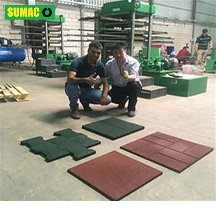 Automatic Vulcanizing Rubber Tile Making Machine