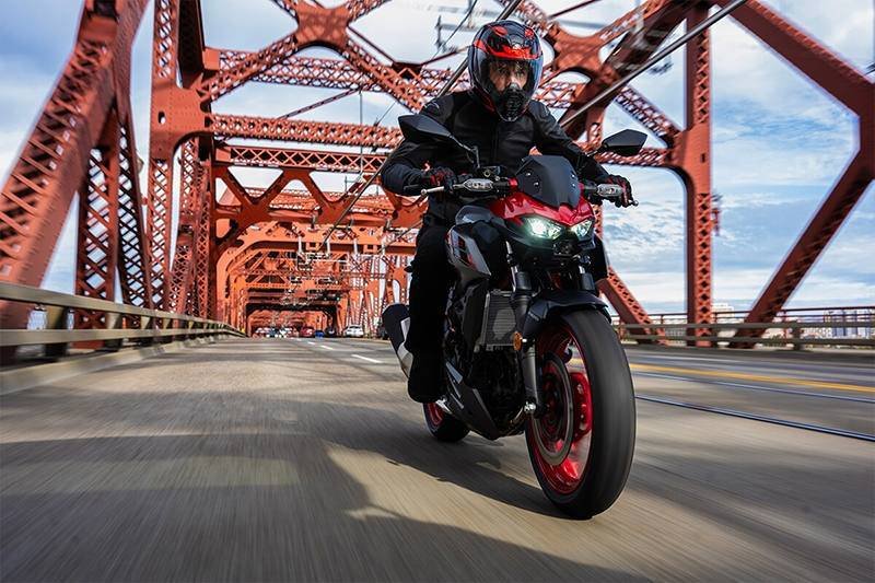 2025 Kawasaki Z500 SE ABS - Image 5