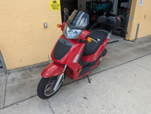 People S 250 Kymco Scooter 2009 Red