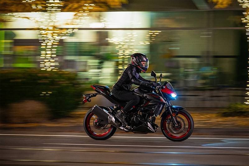 2025 Kawasaki Z500 SE ABS - Image 7