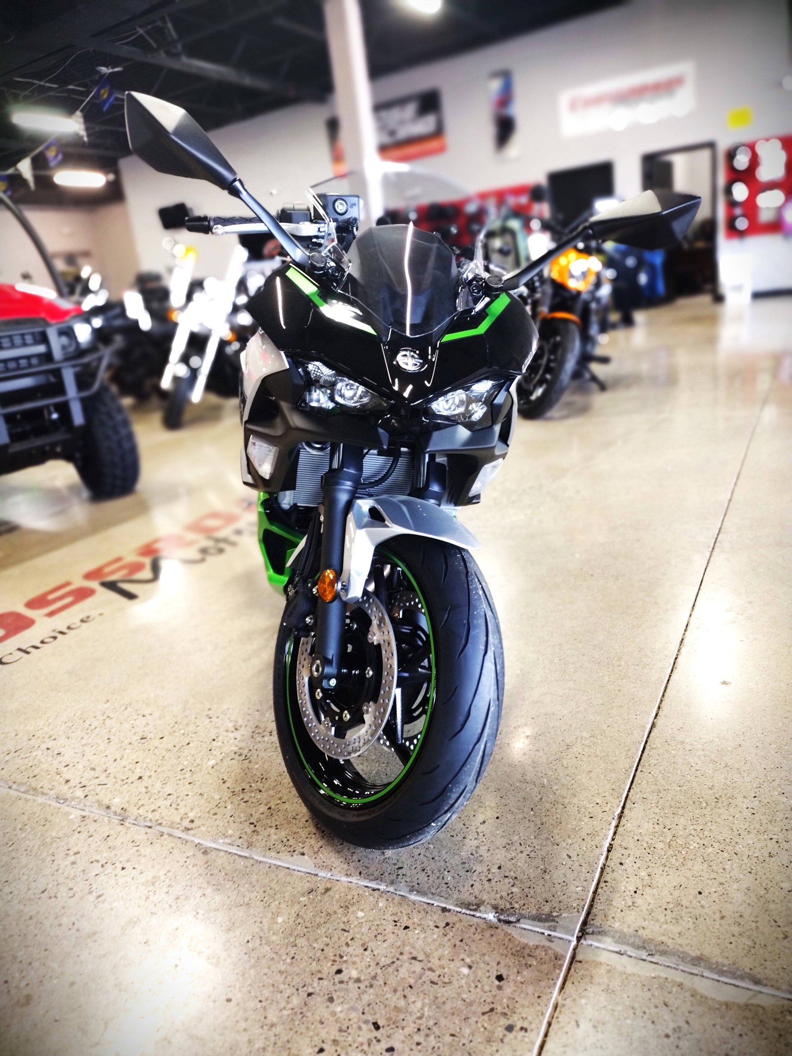 2024 Kawasaki Ninja® 7 Hybrid ABS