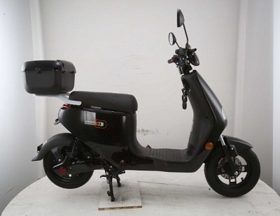 E-RUNNER Electric Scooter Black