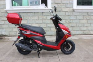 Focus 150cc Scooter Red