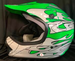 Kids Moto Helmet GREEN/SILVER LRG