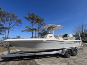 2026 Grady White 251 CE Yamaha F300XSB4