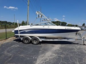 2007 Chaparral 210 Volvo 4.3L