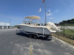 2027 Grady White Freedom 235 F350XSA4