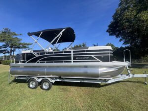 2027 Bennington 22 SSR Yamaha F150XB