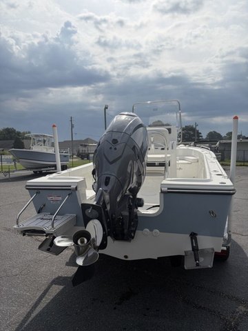 2027 Parker 180 Coastal Yamaha - Image 2