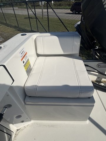 2027 Parker 180 Coastal Yamaha - Image 6