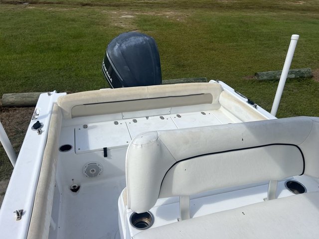 2011 Sea Hunt 232 Ultra Yamaha - Image 7