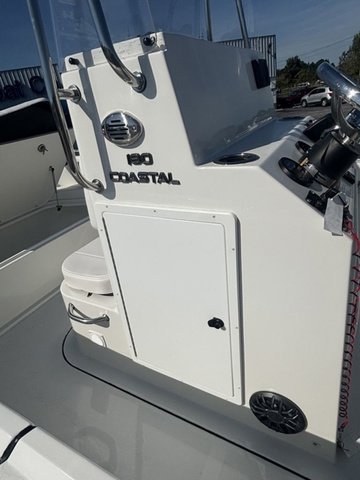 2027 Parker 180 Coastal Yamaha - Image 19